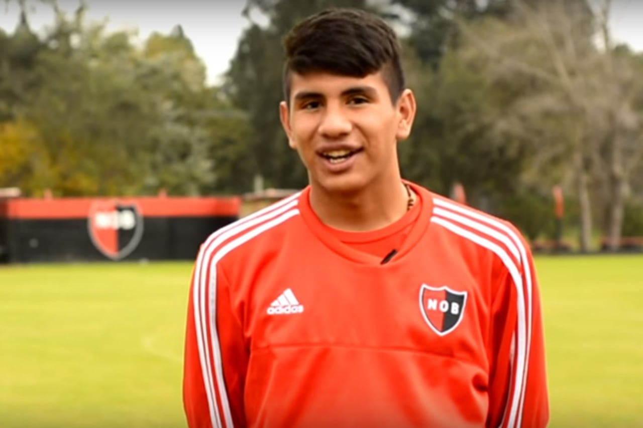 Nicolás Castro tiene 17 años y si bien no jugó nunca en primera, sí lo hizo en el Sub 20.