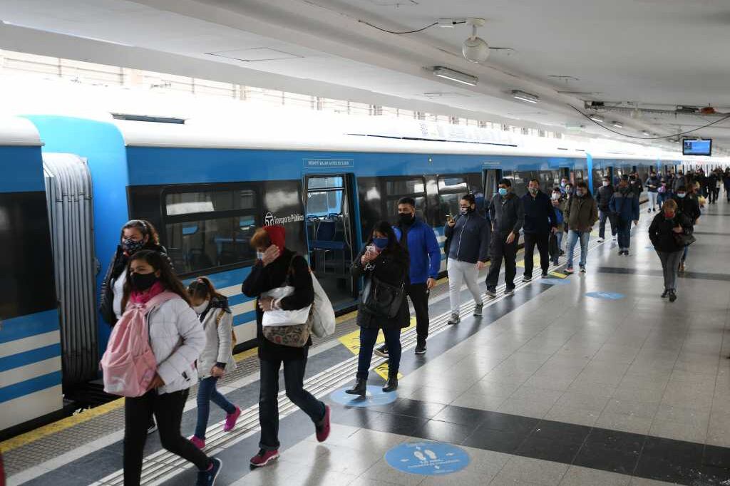 Trenes con demora por amenaza de bomba en las Líneas Roca y Sarmiento