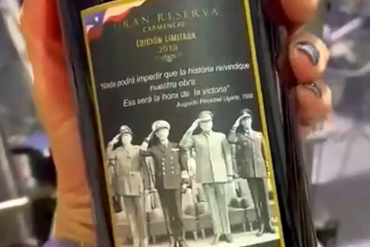 Vino añejo como la dictadura de Pinochet.