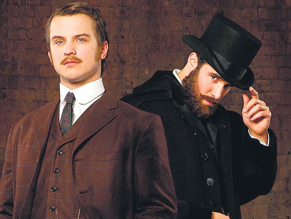 En su cacería a través del tiempo, Time After Time promete confrontar dos estereotipos románticos.