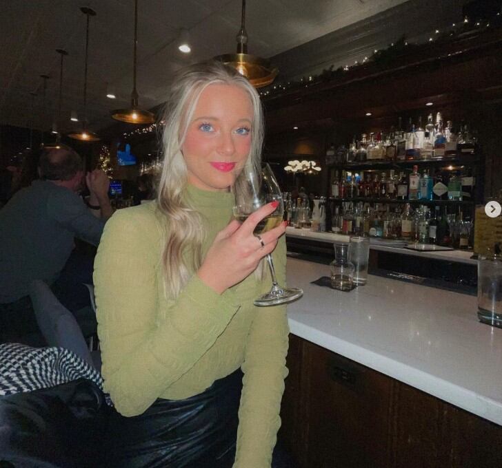 La joven se hizo conocida por compartir su vida universitaria en YouTube e Instagram. Imagen: Instagram Annabelle Ham