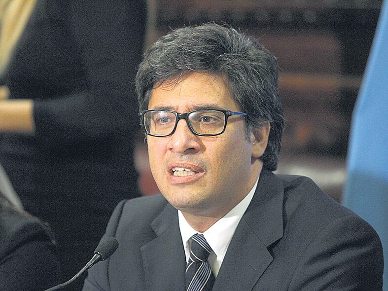 El ministro de Justicia, Germán Garavano, nombró a Miguel Inchausti para cambiar la línea de la acusación.