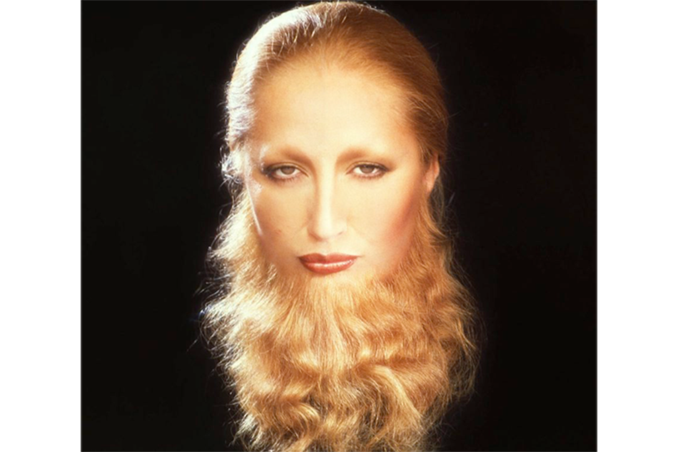 Mina en la portada de su disco Selfie