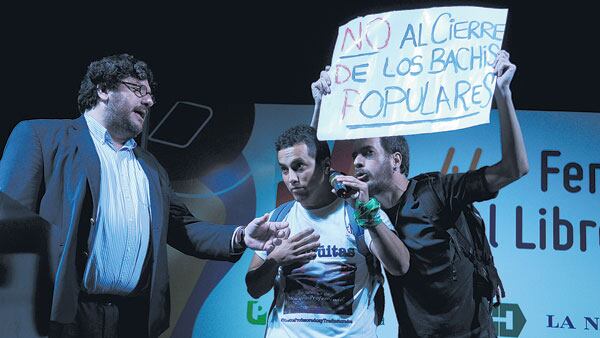 Los ministros de Cultura Pablo Avelluto (Nación) y Enrique Avogadro (Ciudad) se fueron abucheados antes de inaugurar la Feria.