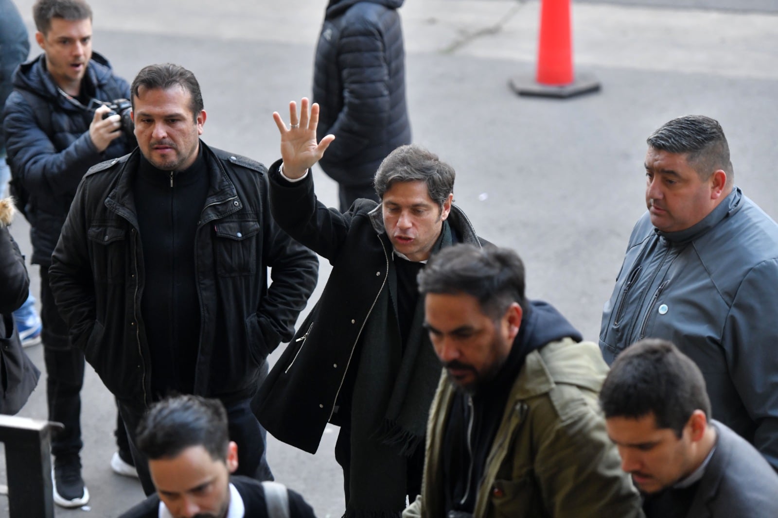 Axel Kicillof acompañó a Cristina Kirchner en su declaración por el intento de magnicidio que sufrió