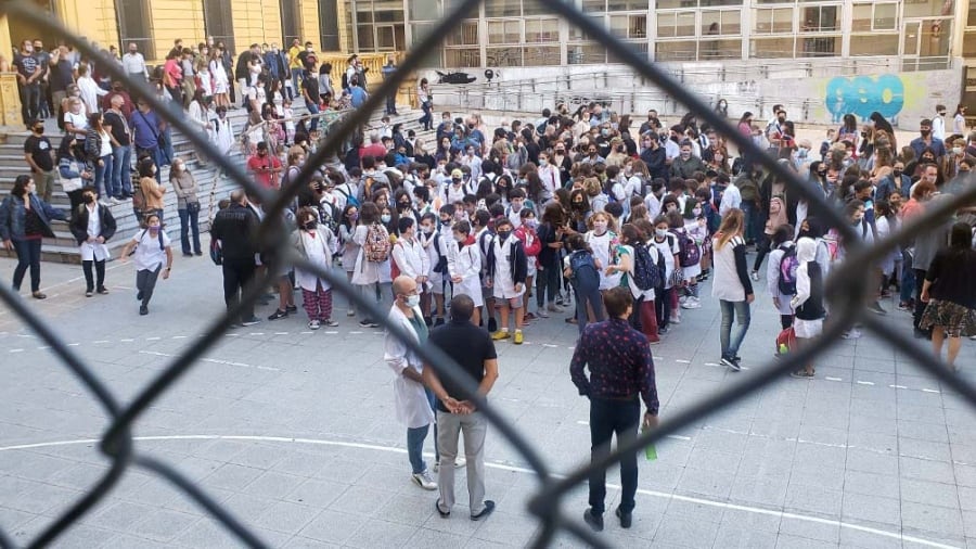 Varios puntos de los proyectos ya existen o se superponen con lo previsto en la Ley de Educación.