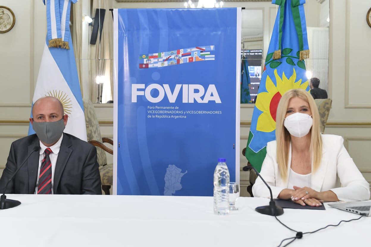 Verónica Magaria, nueva presidenta del Foro de Vicegobernadores.