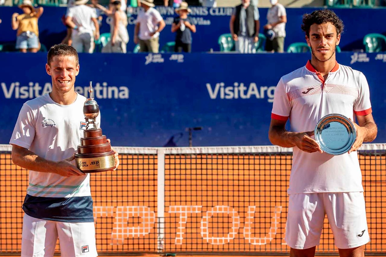 Diego Schwartzman celebró ante Fran Cerúndolo el último título en el Argentina Open