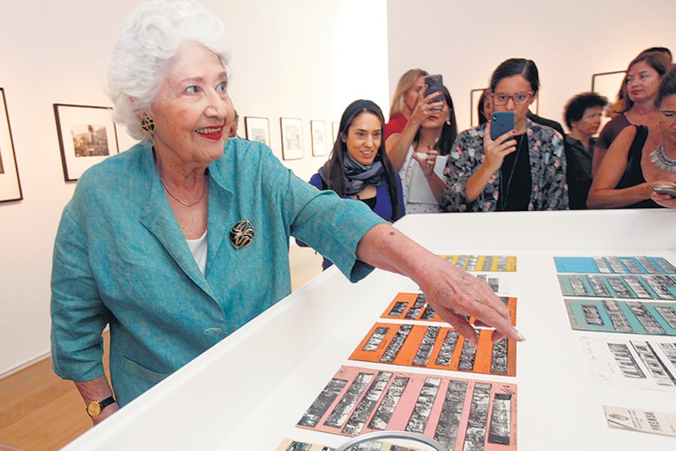 Desde 2011, Sara Facio es ciudadana ilustre de la Ciudad Autónoma de Buenos Aires.