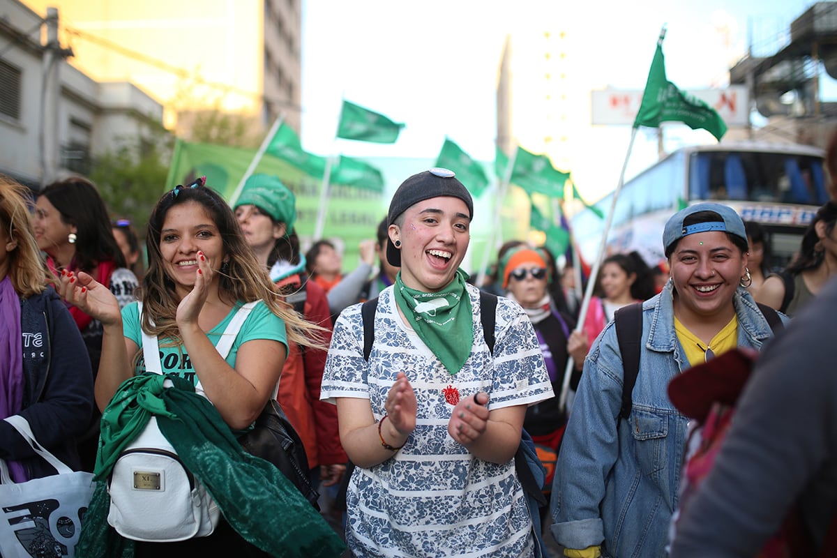 Las dificultades que atraviesan las personas trans van desde el no respeto de su identidad hasta el incumplimiento de la Ley de Identidad de Género.