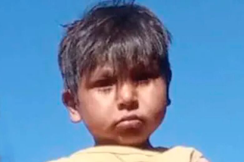 Lian Flores no aparece.