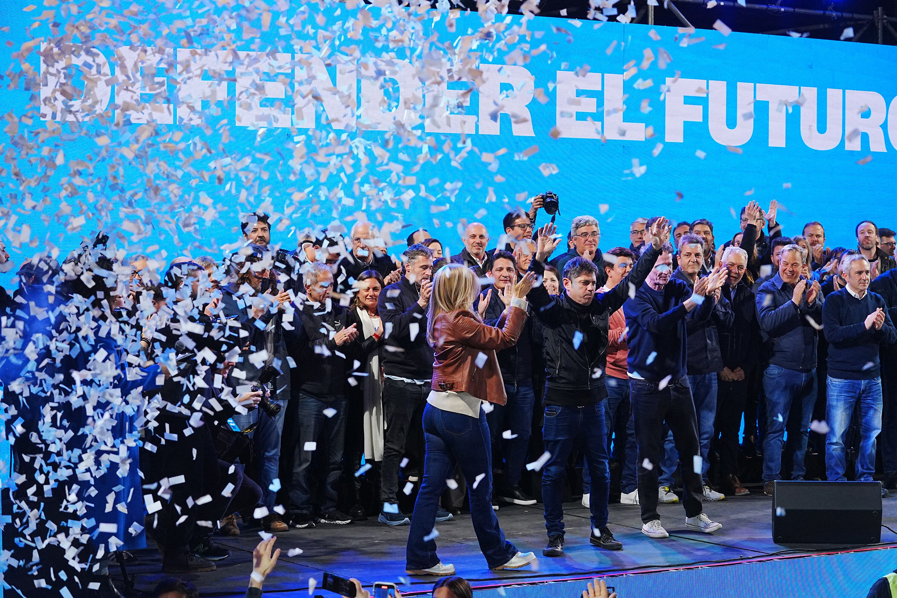 El peronismo bonaerense, en unidad, se impuso por amplio margen por sobre los candidatos libertarios.