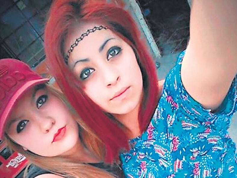 Sabrina Barrientos (15) y Denise Juárez (17), asesinadas el 11 de febrero a la salida de un boliche.