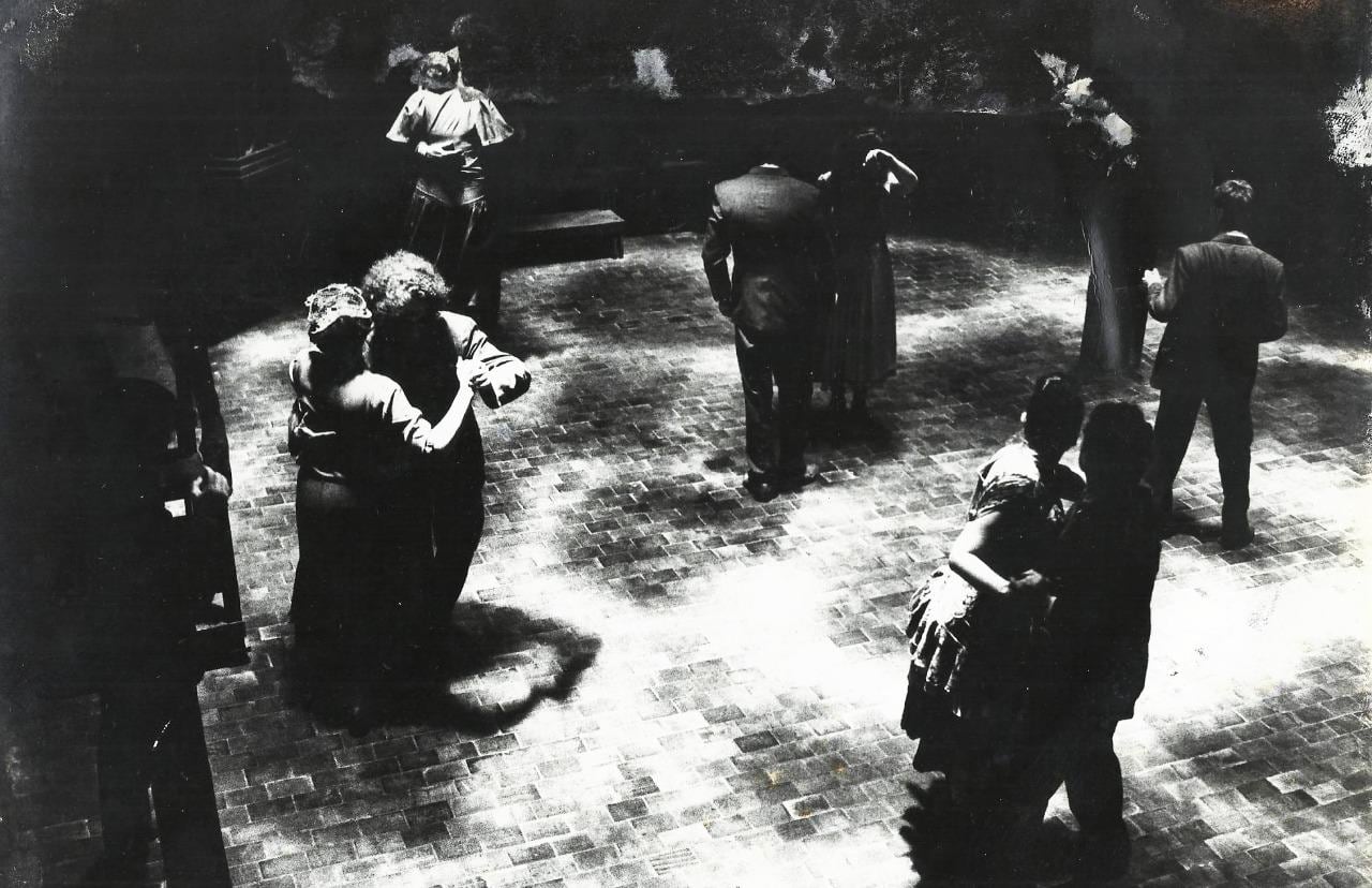 A la programación de "Marathón", de 1980, seguirán en julio "Visita" (1977) y en agosto "La oscuridad de la razón" (1993-1994).