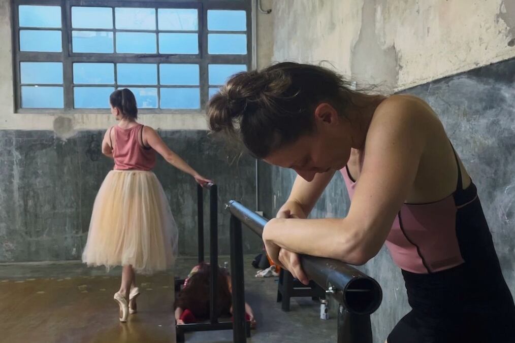 Una imagen de la obra Ensayo del fin del mundo.