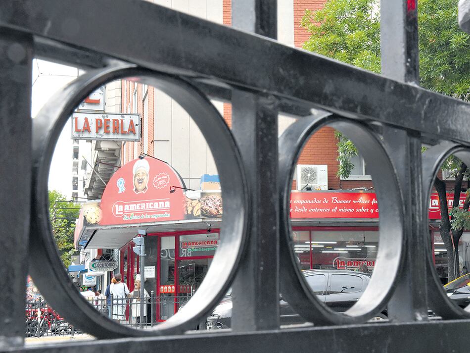 La marquesina y el muñeco del chef, símbolo de la cadena, muestran el nuevo espíritu del lugar.