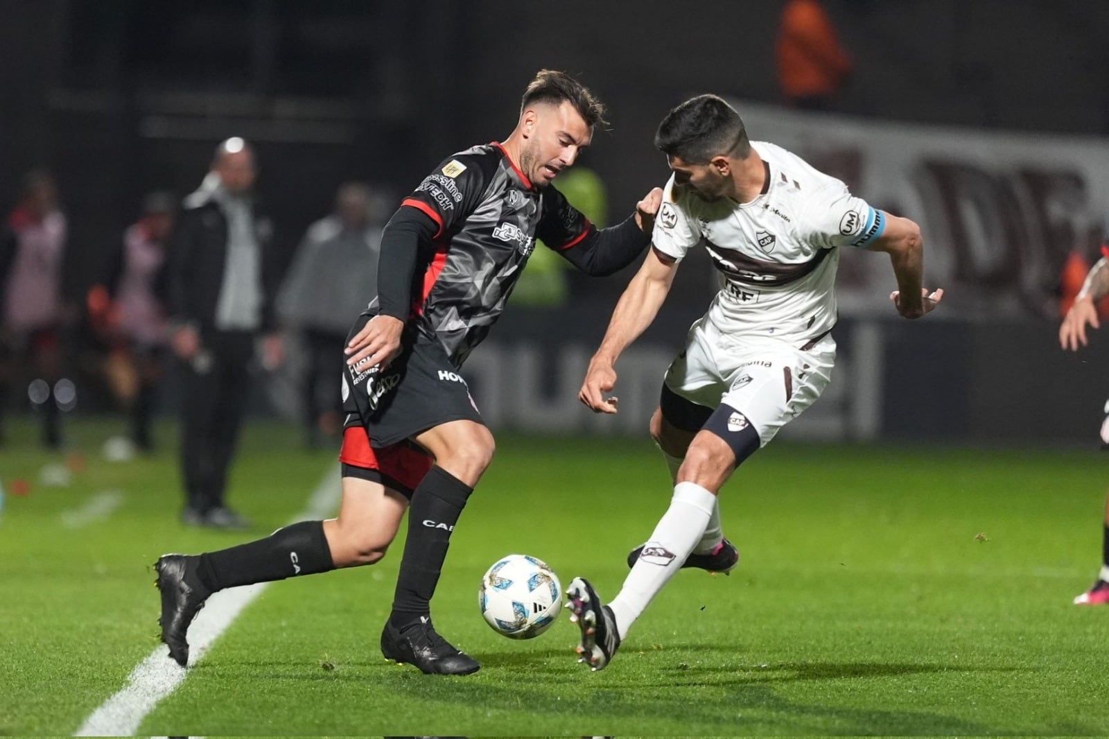 Platense-Barracas, el partido de la gran polémica