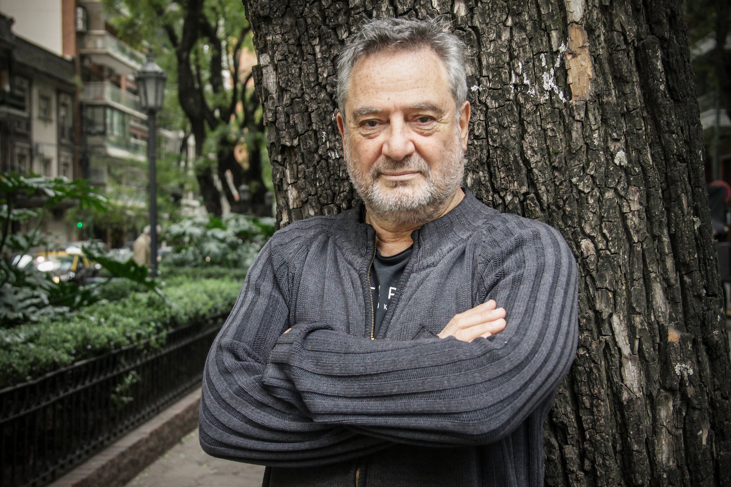 "Borges es el autor de lo mejor y de lo peor de la literatura argentina", sostiene Daniel Guebel.