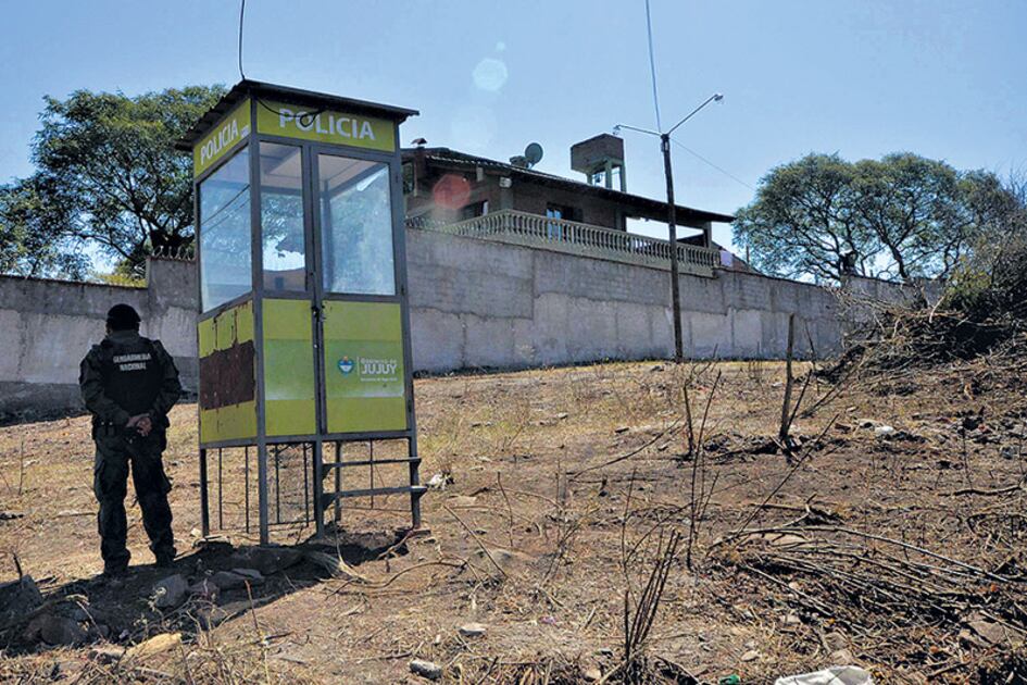 Los diputados Ruarte y Esquivel advirtieron que la custodia que le pusieron a Sala va contra la ley.