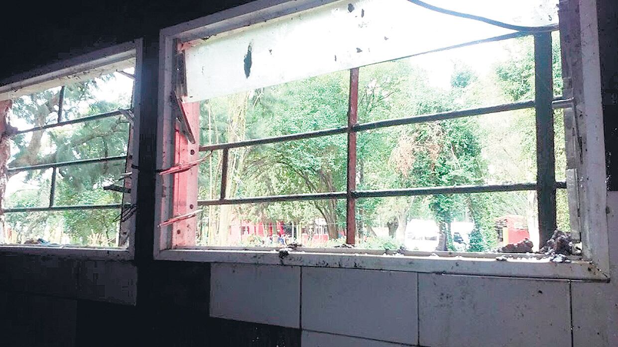 La granja de la Fundación San Camilo: a la derecha, la sala de castigo donde se suicidó Saulo Rojas.