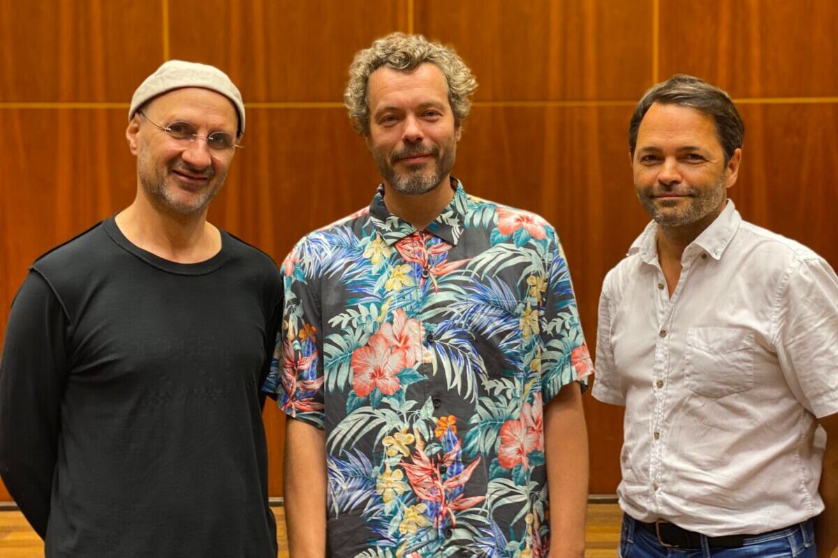 Bro actuará junto al trompetista Arve Henriksen y el baterista Jorge Rossy.