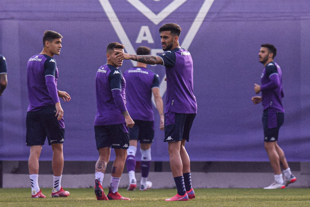 Nico González venía de anotar en la Fiorentina