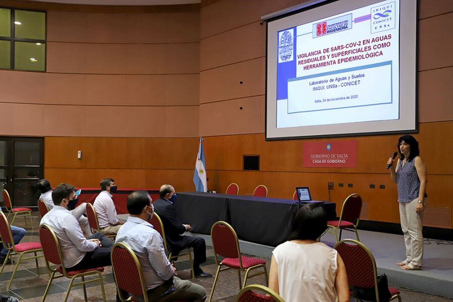 Verónica Rajal, en la presentación de los primeros resultados de su investigación