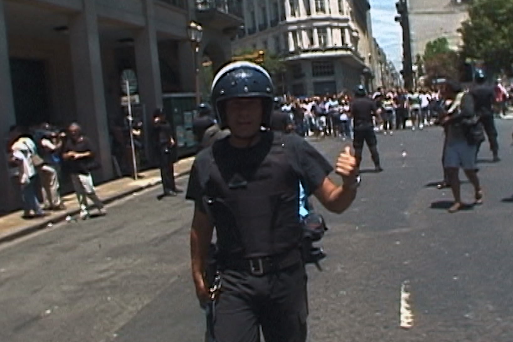 Maelström 2001 es una realización de la productora Conicet Documental.