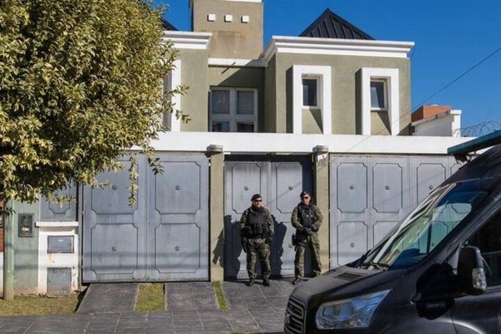 Allanamiento en Tres Cerritos