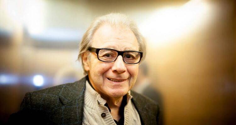 En 1932 nace Lalo Schifrin, el exitoso compositor argentino detrás de una de las melodías más populares de la historia, la de Misión Imposible.