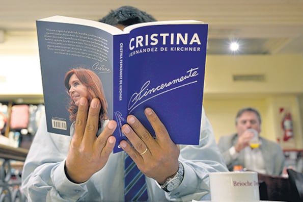 Sinceramente salió ayer a la venta en algunas librerías.