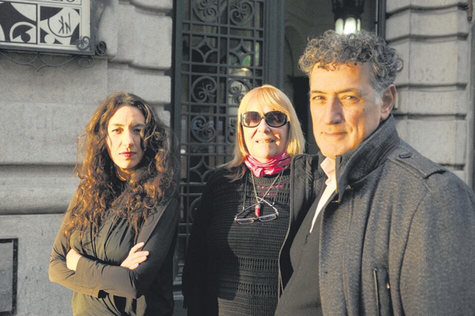 Lorena Vega, Cristina Escofet y Andrés Bazzalo, actriz, autora y director de Yo, Encarnación Ezcurra.