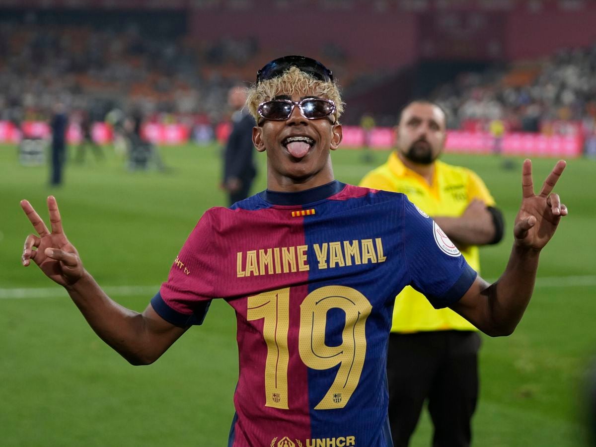 Lamine Yamal, delantero del Barcelona y la selección de España