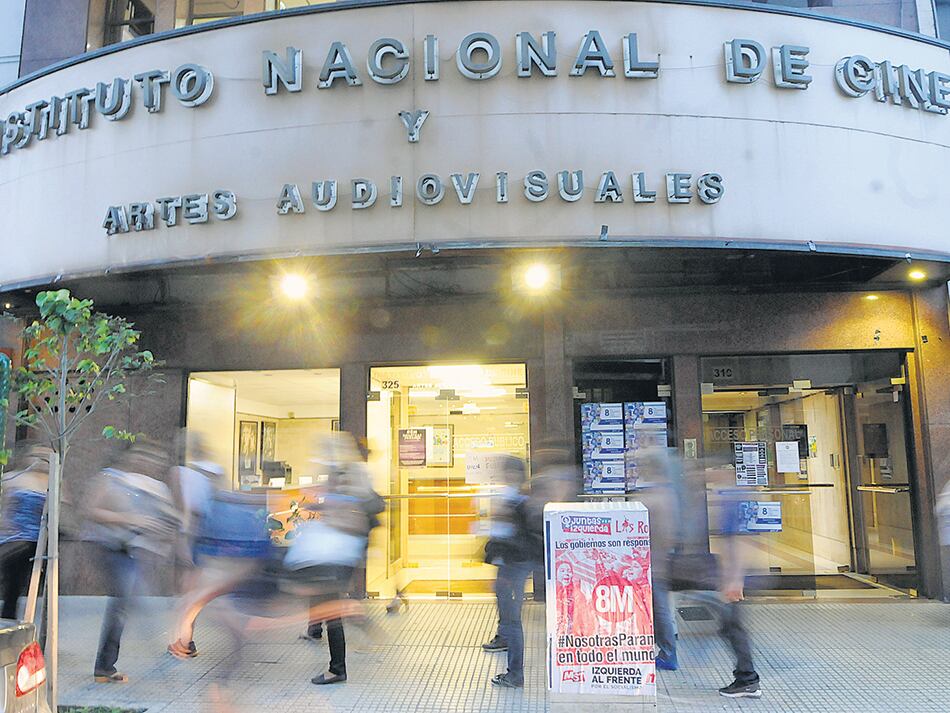 “Vienen por la caja del Incaa”, advierten todas las entidades vinculadas al sector cinematográfico.