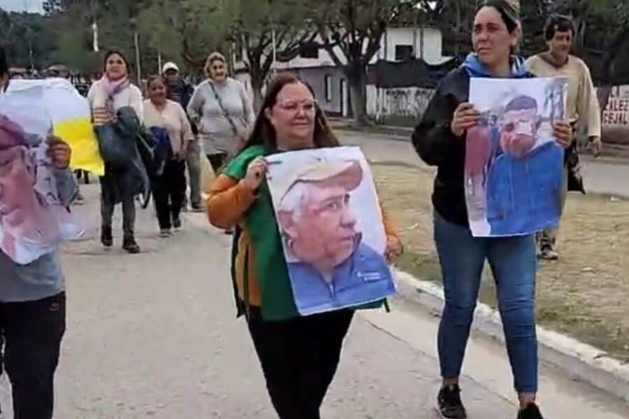 María Julia Pizola en el centro