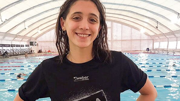 Delfina Pignatiello, bicampeona mundial juvenil de natación.