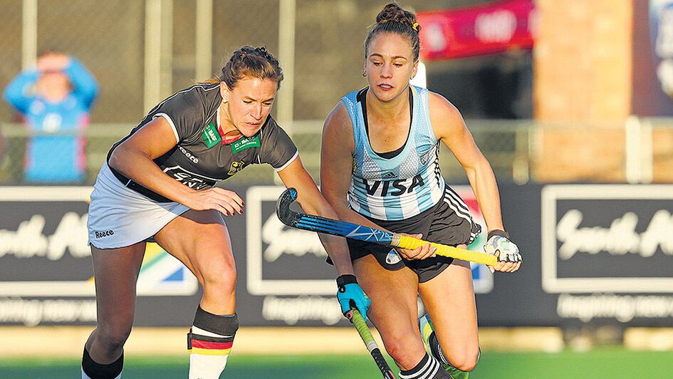 Las chicas jugaron un buen partido pero terminaron perdiendo ante las alemanas.