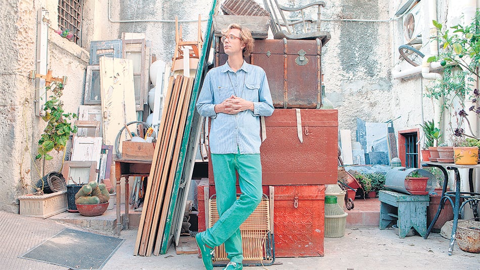 Radicado en Siracusa, Erlend Øye tocará acompañado por tres músicos italianos.