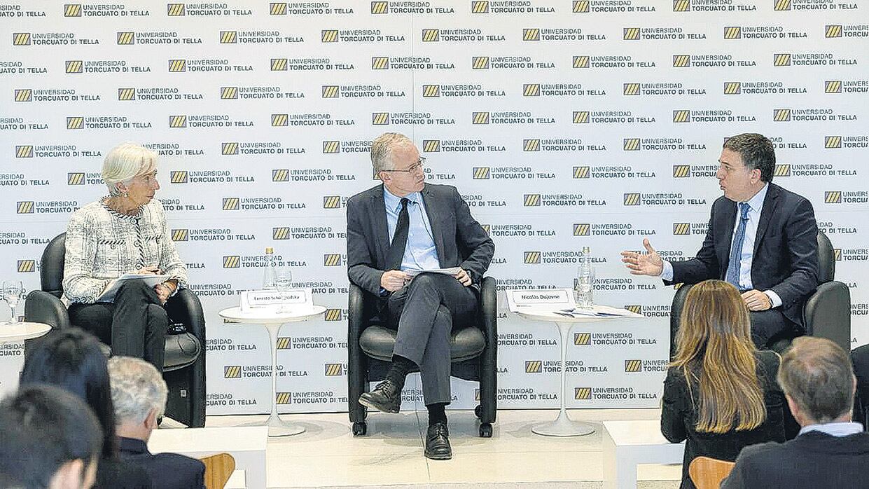 Christine Lagarde participó de un panel en la Universidad Torcuato Di Tella junto al ministro Nicolás Dujovne.
