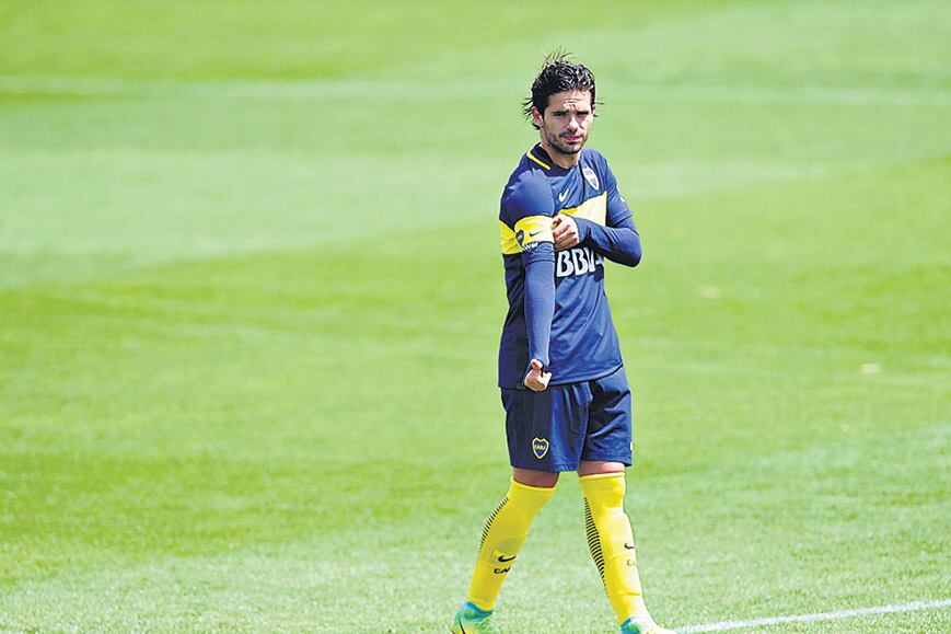 Fernando Gago atravesaba un gran momento y había tomado la posta de símbolo que dejó Tevez.