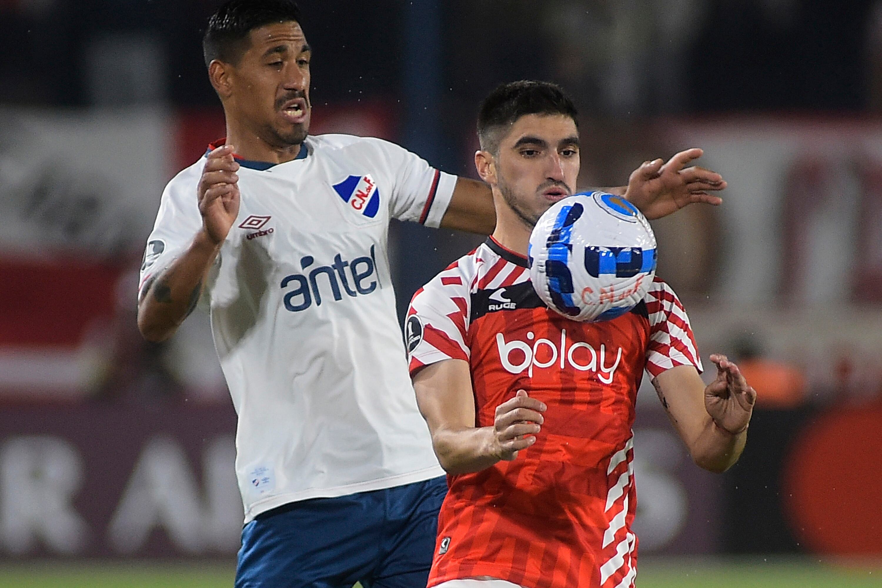 El Pincha hizo un buen partido de visitante.