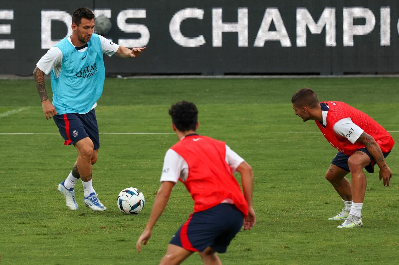 Messi a punto de comenzar su segundo año en Francia