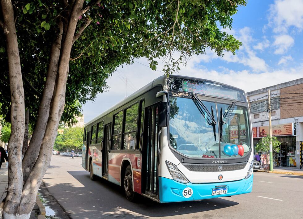 Rioja Bus es la empresa estatal riojana de transporte urbano.