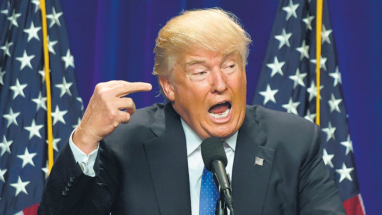 Trump denunció al liderazgo del FBI y al de su propio Departamento de Justicia.