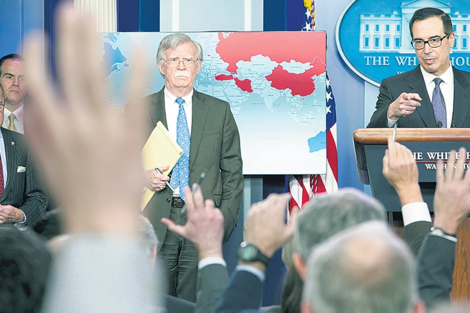 El asesor de seguridad nacional, John Bolton, y el secretario del Tesoro de EE.UU., Steven Mnuchin.