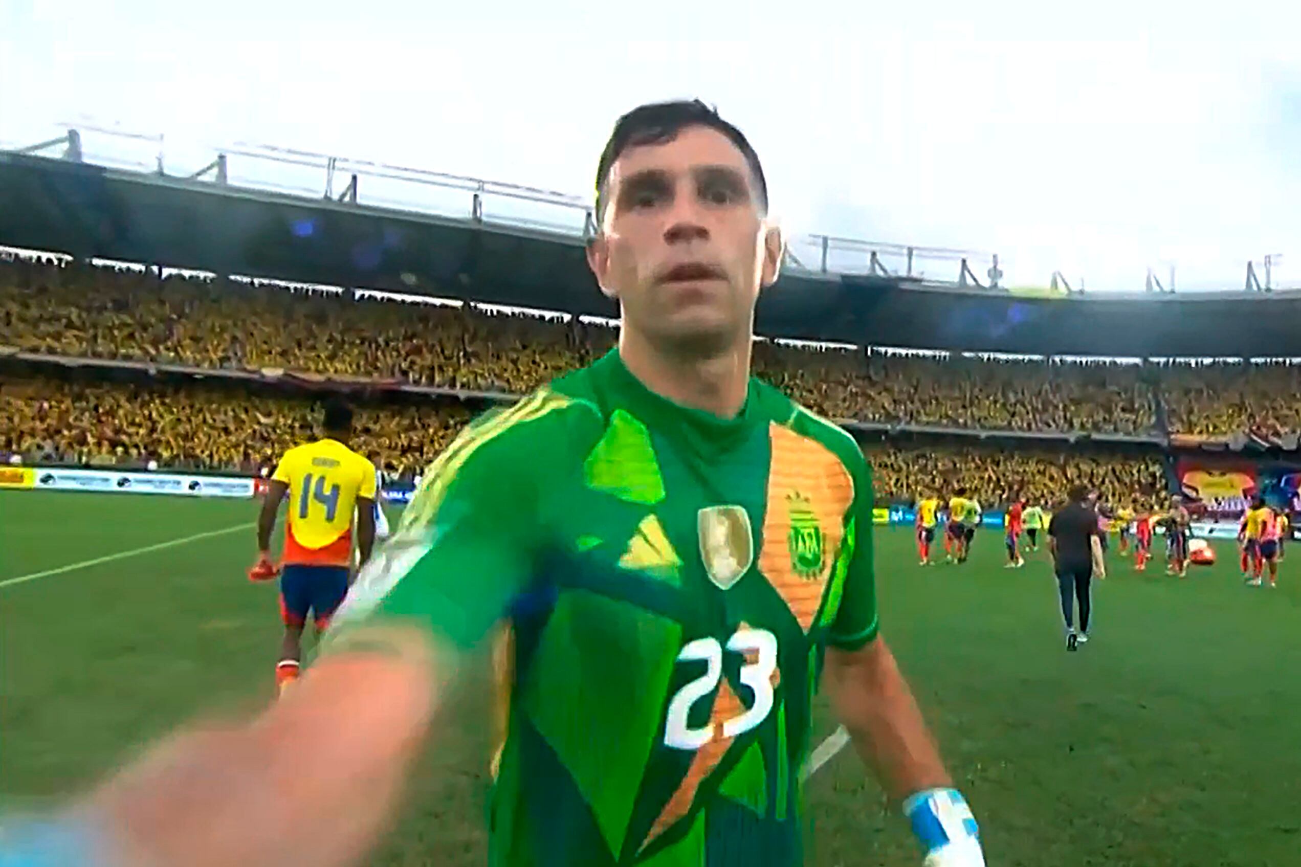 El marplatense estaba de malas cuando terminó el partido.