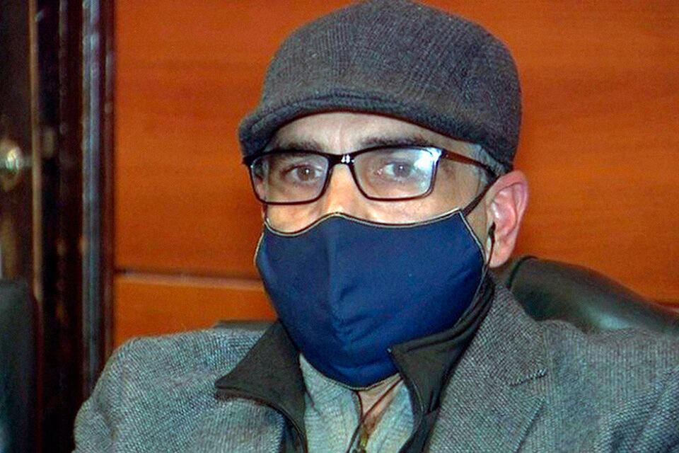 Peiti tendrá que pagar más de 40 millones de pesos y 19 lotes.