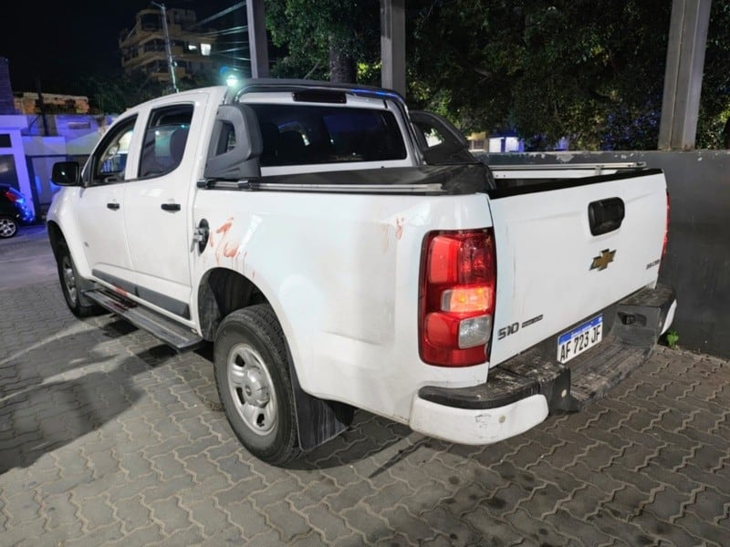 La camioneta en la que fue atacado el histórico lider de la barra de Central