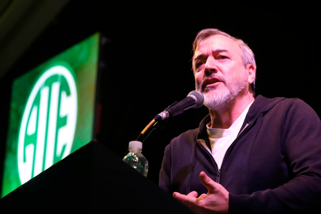 Rodolfo Aguiar, duro contra Andrés Rodríguez de UPCN.