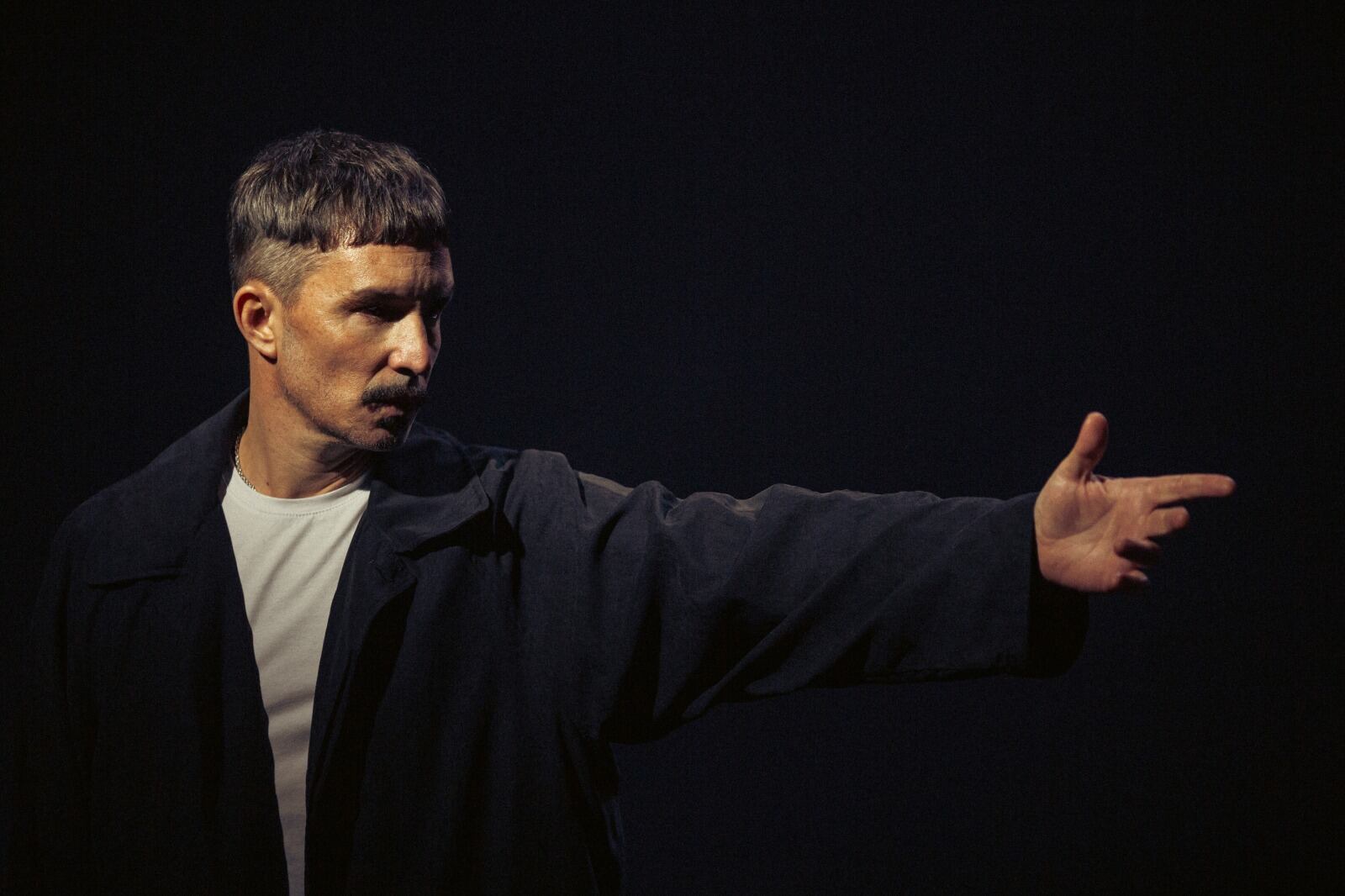 "En este disco pude condensar ciertas ideas que tuve en otras canciones. Hay una cosa homogénea."